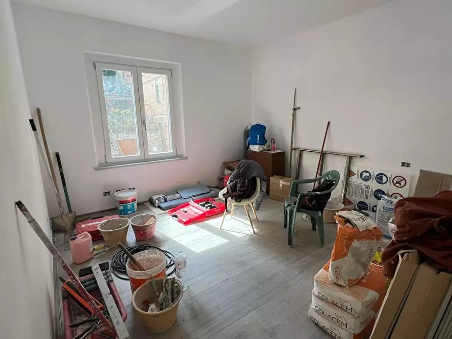 Immagine 8 di Appartamento in vendita  a Siena