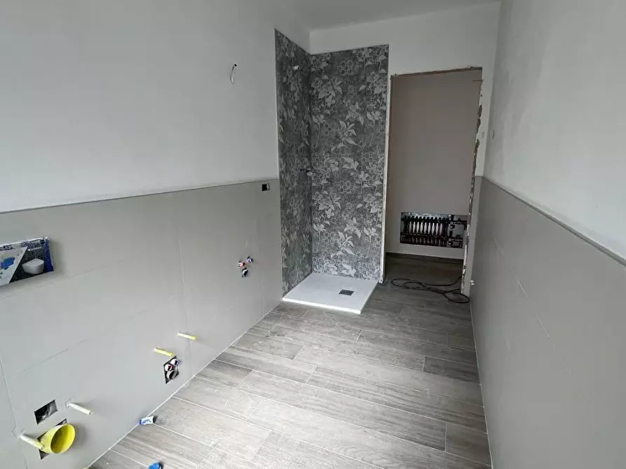 Immagine 6 di Appartamento in vendita  a Siena