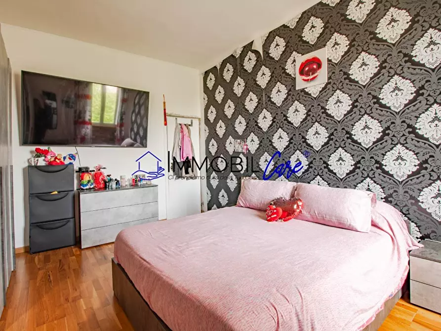 Immagine 10 di Appartamento in vendita  a Livorno