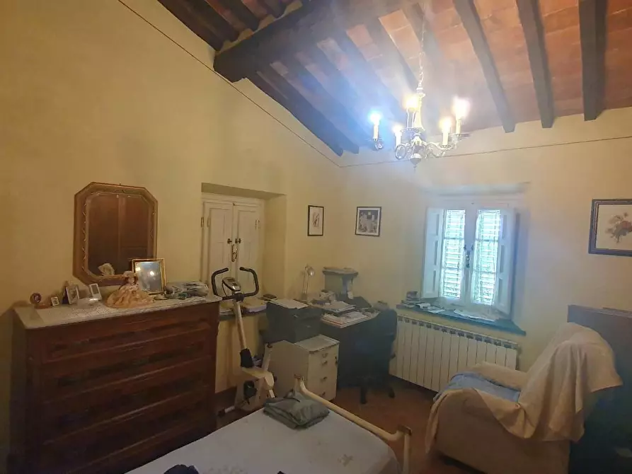 Immagine 24 di Casa semindipendente in vendita  a Lucca