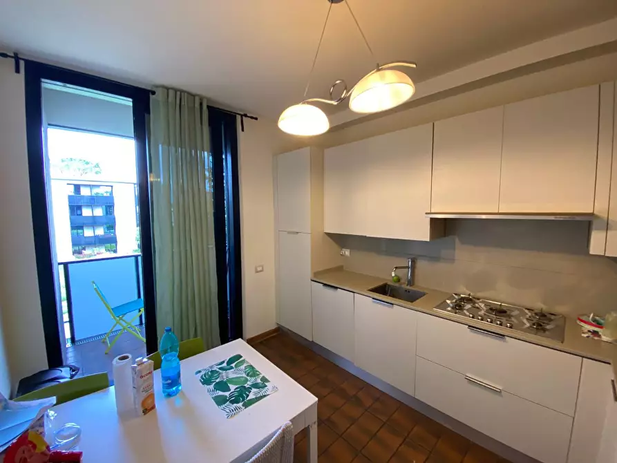 Immagine 8 di Appartamento in vendita  a Lucca