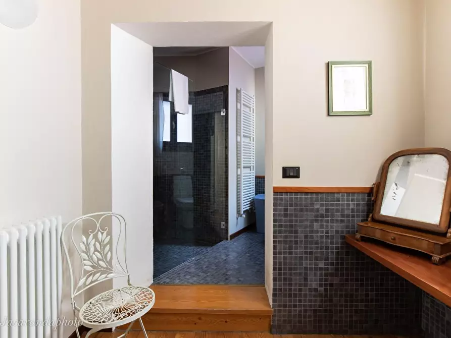 Immagine 28 di Villa in vendita  a Podenzana