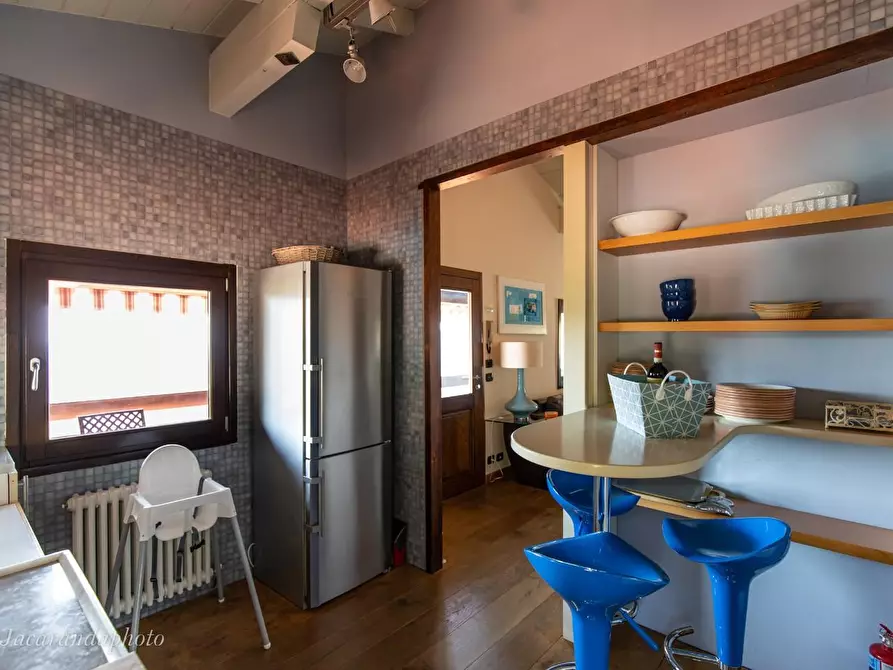 Immagine 52 di Villa in vendita  a Podenzana