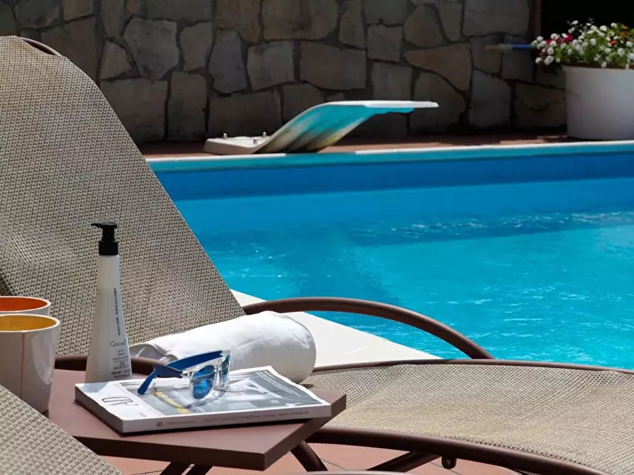 Immagine 10 di Villa in vendita  a Podenzana