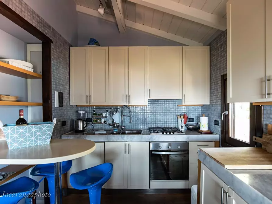 Immagine 51 di Villa in vendita  a Podenzana