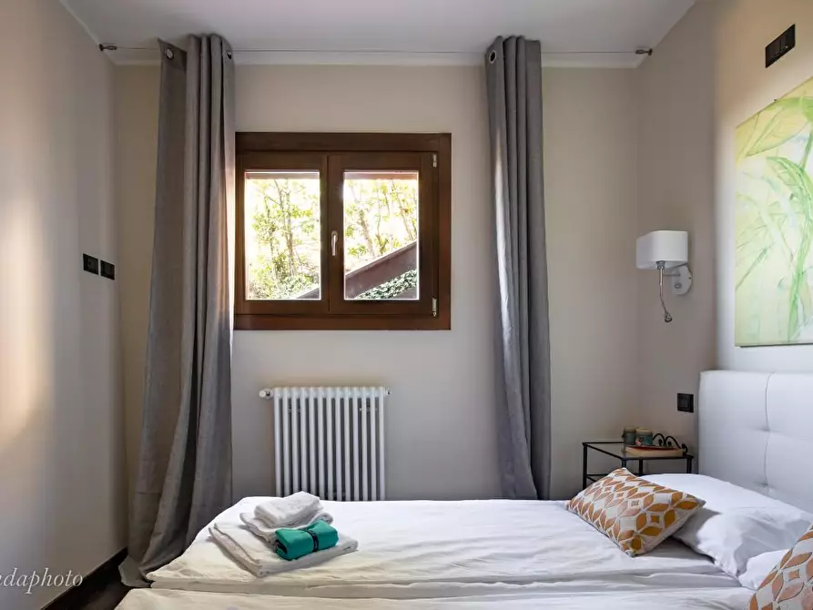 Immagine 15 di Villa in vendita  a Podenzana