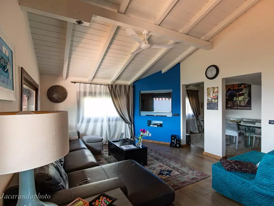 Immagine 50 di Villa in vendita  a Podenzana