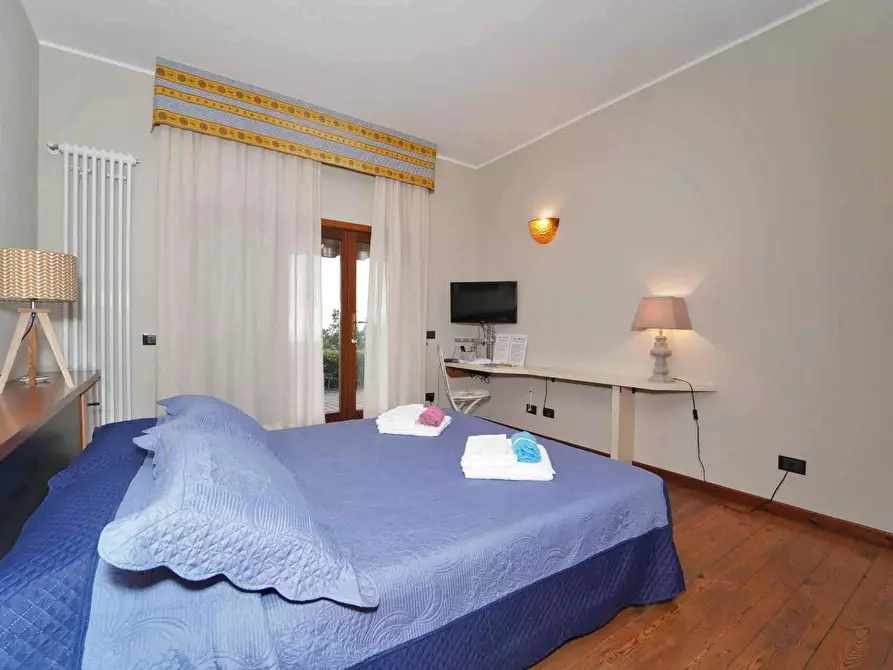 Immagine 65 di Villa in vendita  a Podenzana