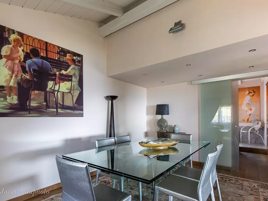 Immagine 45 di Villa in vendita  a Podenzana