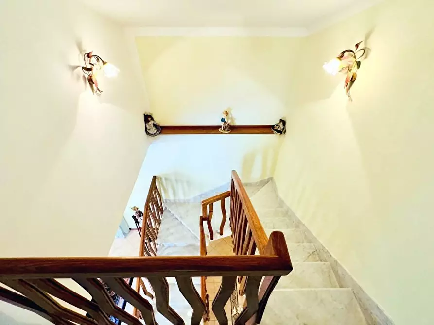 Immagine 43 di Villa in vendita  a Pietrasanta