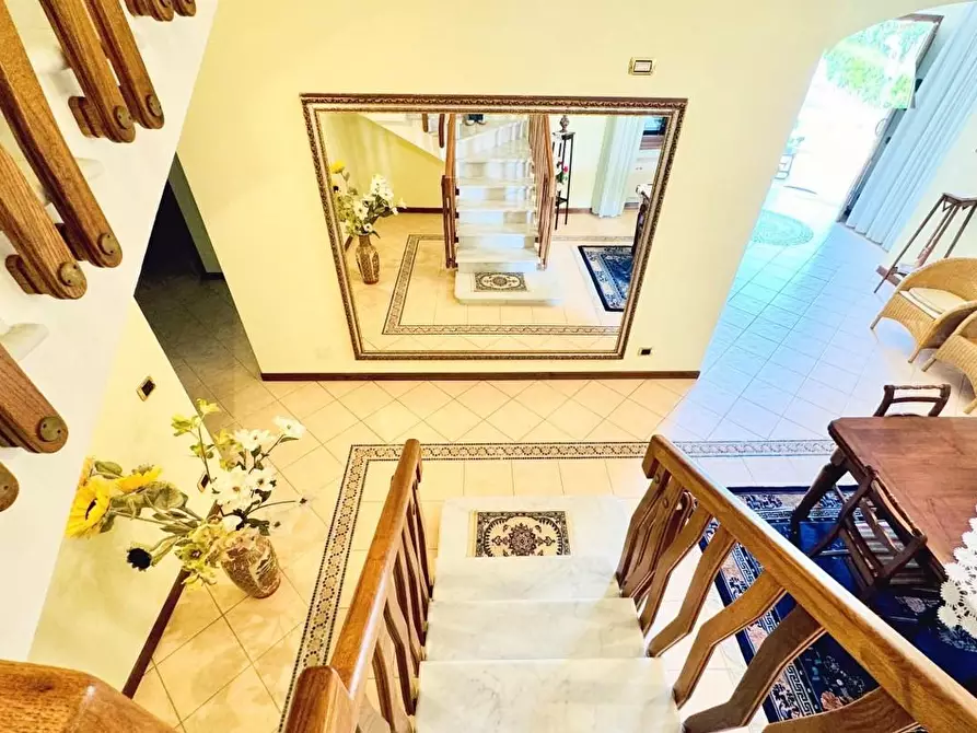 Immagine 44 di Villa in vendita  a Pietrasanta