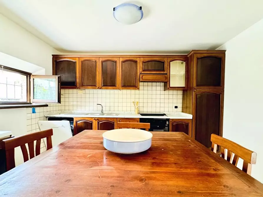 Immagine 49 di Villa in vendita  a Pietrasanta