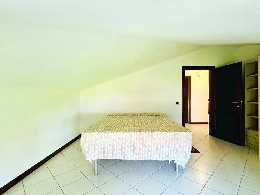 Immagine 40 di Villa in vendita  a Pietrasanta