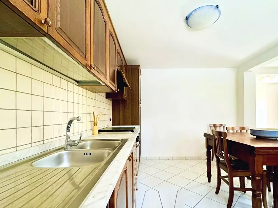 Immagine 50 di Villa in vendita  a Pietrasanta