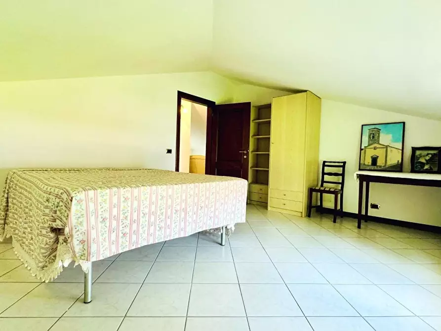 Immagine 41 di Villa in vendita  a Pietrasanta