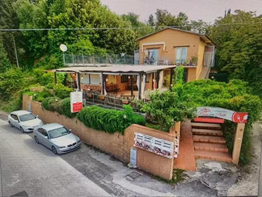 Immagine 1 di Locale commerciale in vendita  a Casciana Terme Lari
