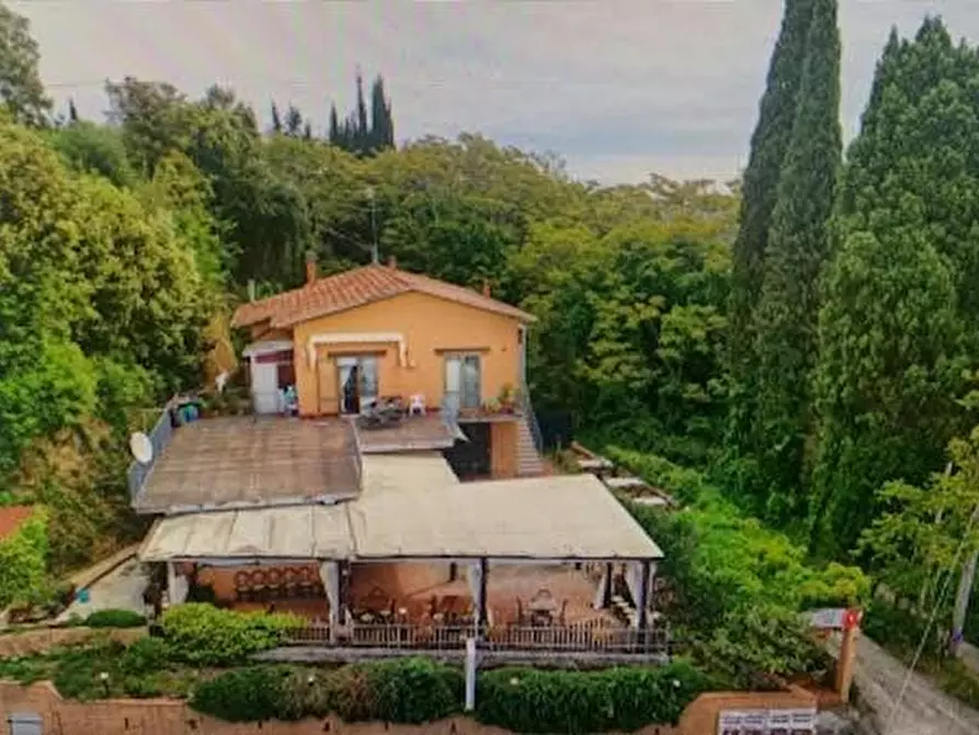 Immagine 7 di Locale commerciale in vendita  a Casciana Terme Lari