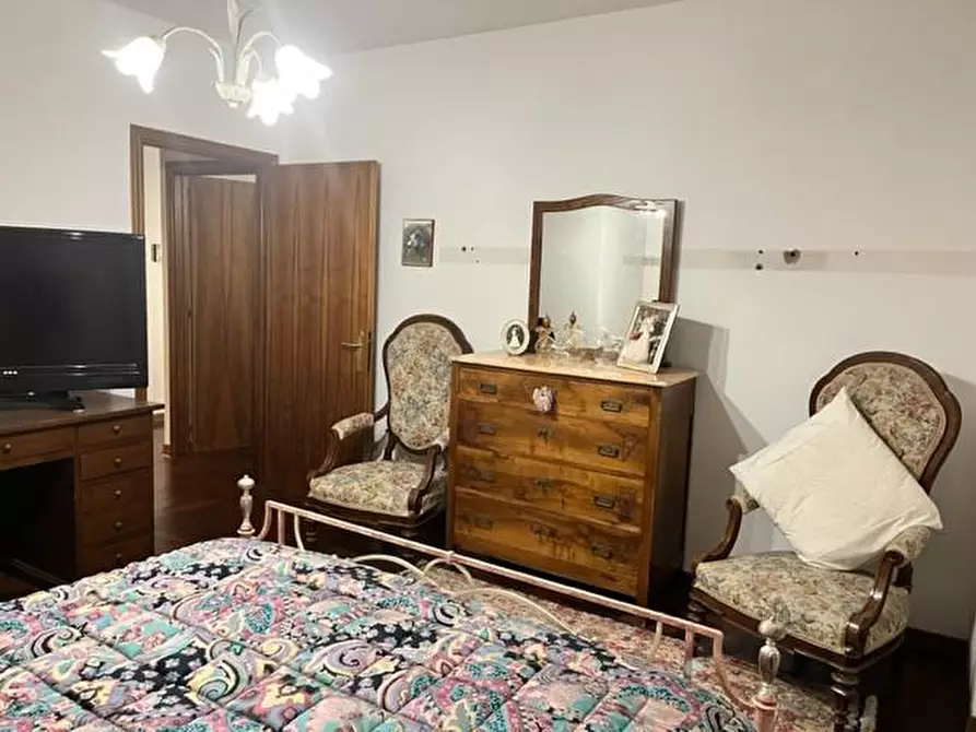 Immagine 20 di Casa bifamiliare in vendita  a Montale