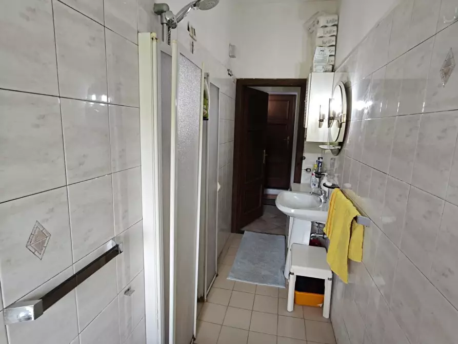 Immagine 10 di Terratetto in vendita  a Lucca