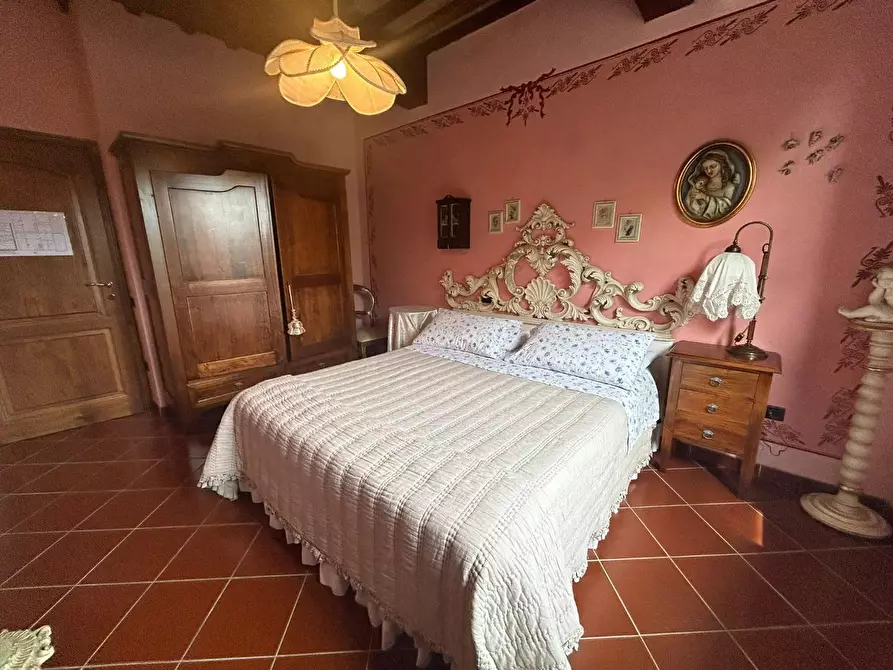Immagine 42 di Rustico / casale in vendita  a Cascina