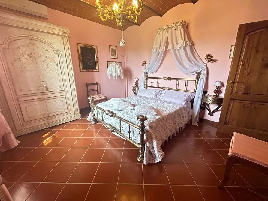 Immagine 62 di Rustico / casale in vendita  a Cascina