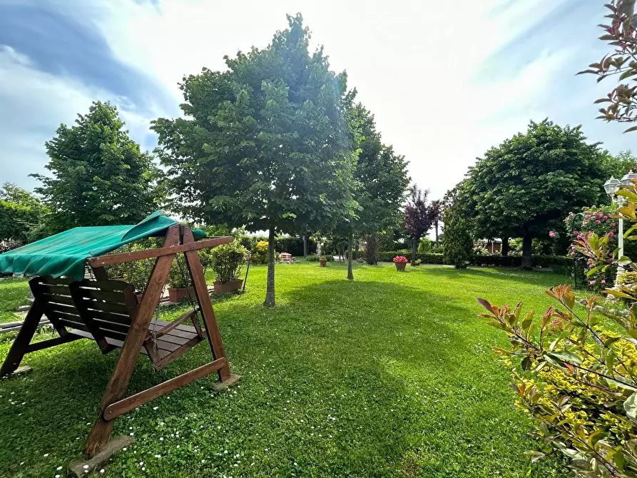 Immagine 77 di Rustico / casale in vendita  a Cascina