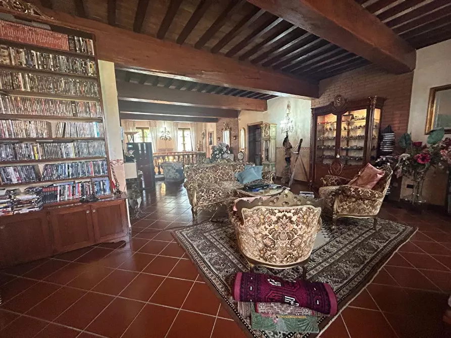 Immagine 41 di Rustico / casale in vendita  a Cascina