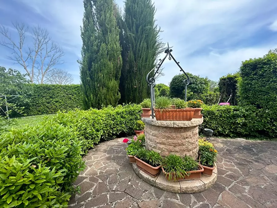 Immagine 81 di Rustico / casale in vendita  a Cascina