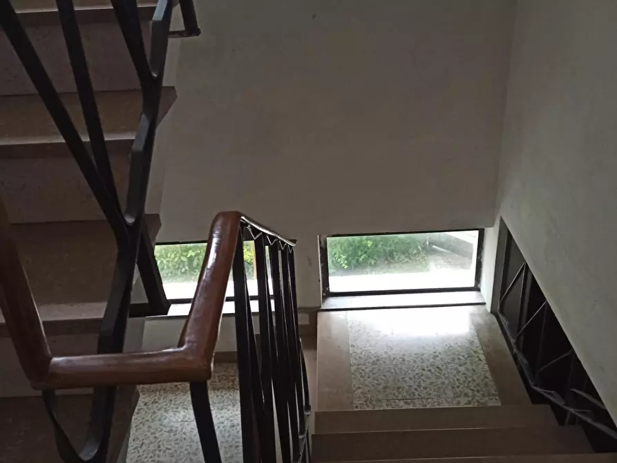 Immagine 31 di Appartamento in vendita  a Lucca