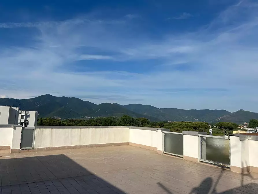 Immagine 23 di Appartamento in vendita  a Pisa