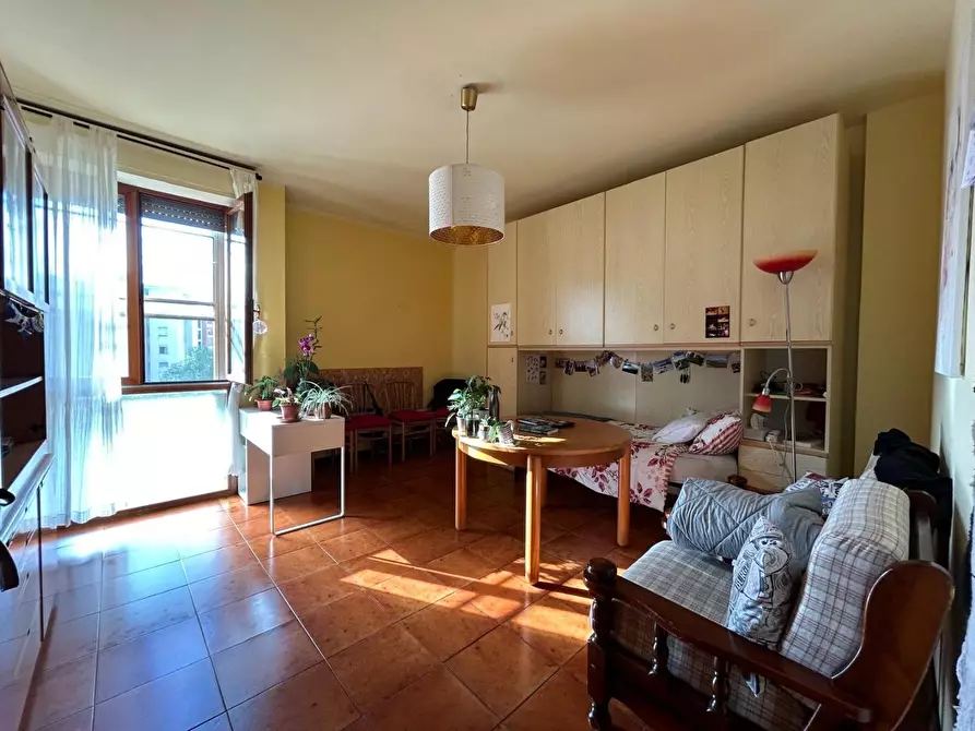 Immagine 2 di Appartamento in vendita  a Pisa