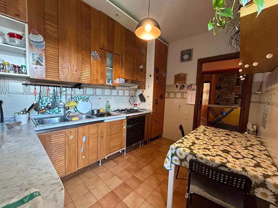 Immagine 7 di Appartamento in vendita  a Pisa