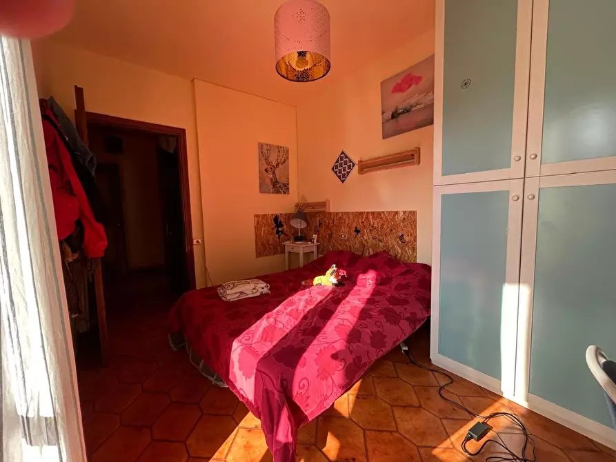 Immagine 17 di Appartamento in vendita  a Pisa