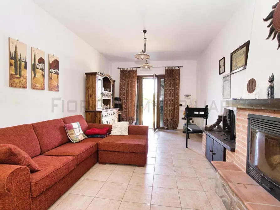 Immagine 19 di Porzione di casa in vendita  a Campiglia Marittima