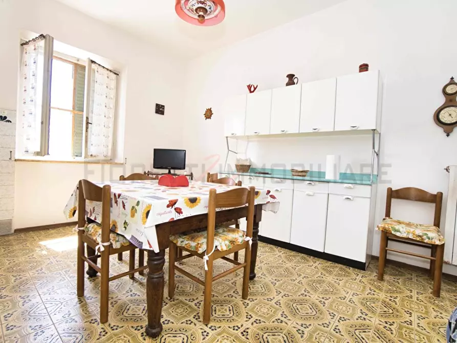 Immagine 38 di Porzione di casa in vendita  a Campiglia Marittima