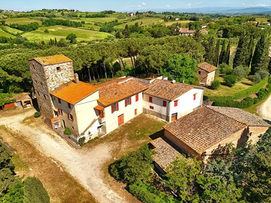 Immagine 4 di Casa colonica in vendita  a Gambassi Terme