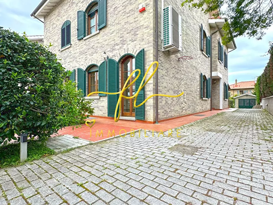 Immagine 1 di Terratetto in vendita  a Rosignano Marittimo