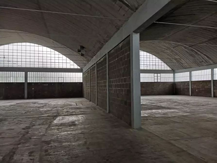 Immagine 10 di Attività artigianale in affitto  a Barberino Tavarnelle