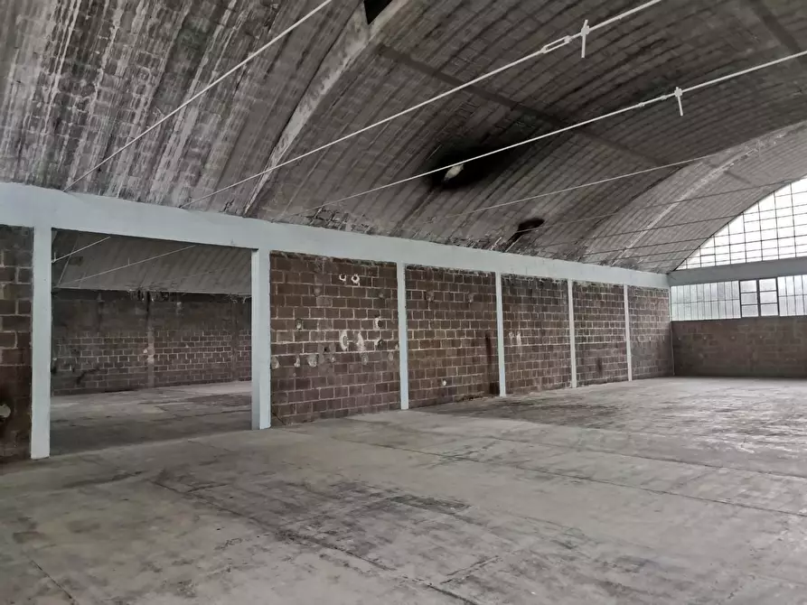 Immagine 7 di Attività artigianale in affitto  a Barberino Tavarnelle