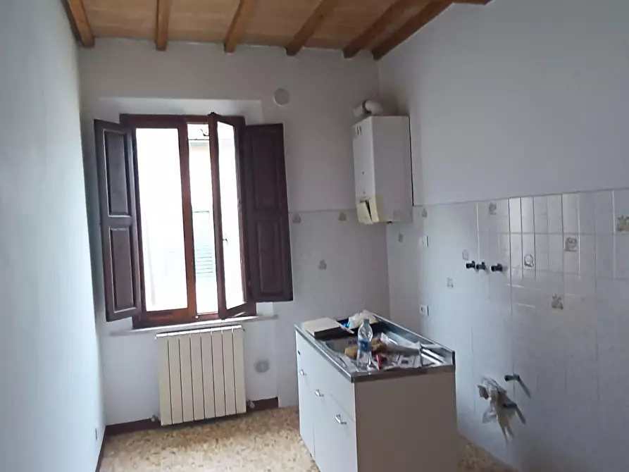 Immagine 6 di Appartamento in vendita  a Montalcino