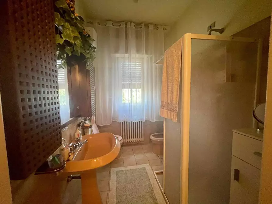 Immagine 20 di Villa in vendita  a Porcari