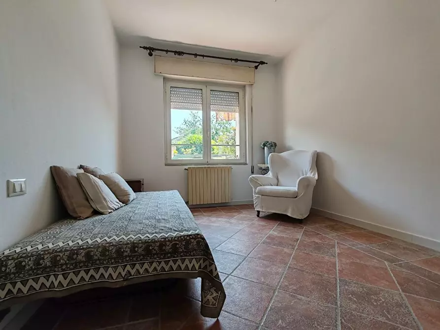 Immagine 23 di Appartamento in vendita  a Massa