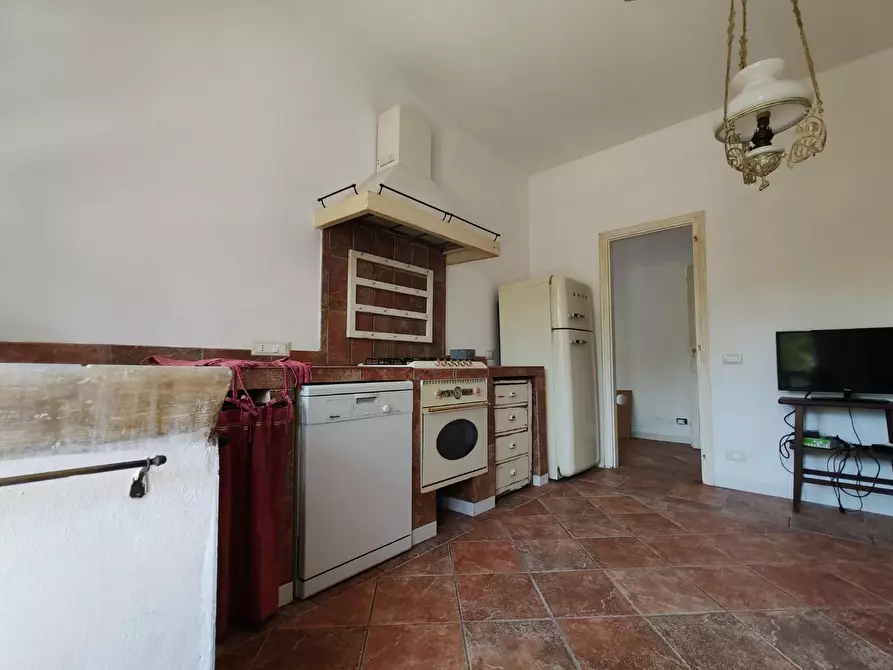 Immagine 10 di Appartamento in vendita  a Massa