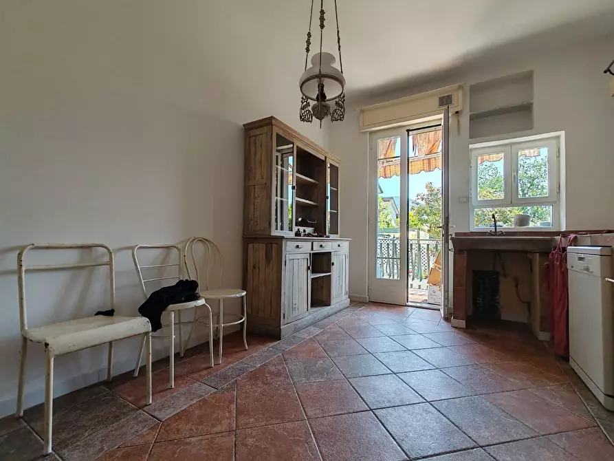 Immagine 9 di Appartamento in vendita  a Massa