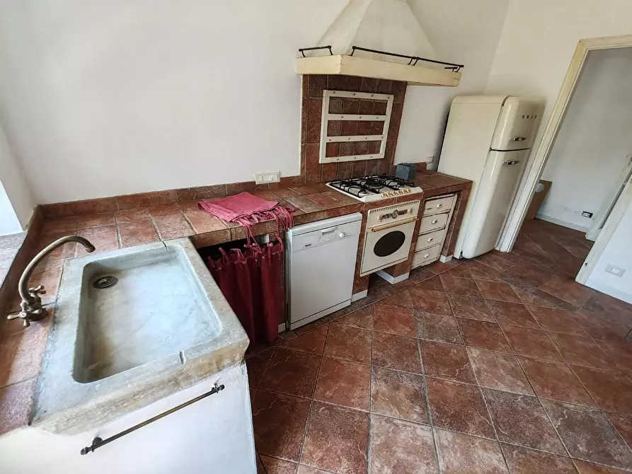 Immagine 8 di Appartamento in vendita  a Massa