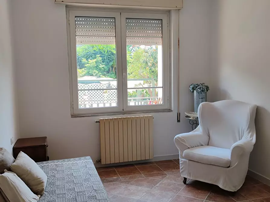 Immagine 13 di Appartamento in vendita  a Massa