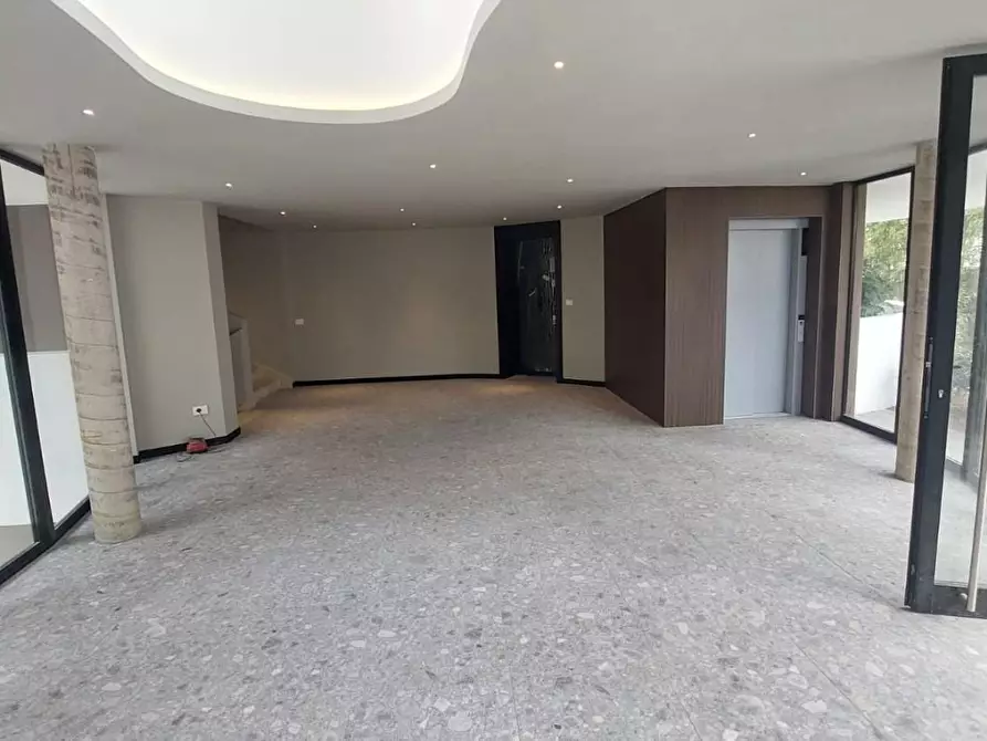 Immagine 13 di Appartamento in vendita  a Empoli