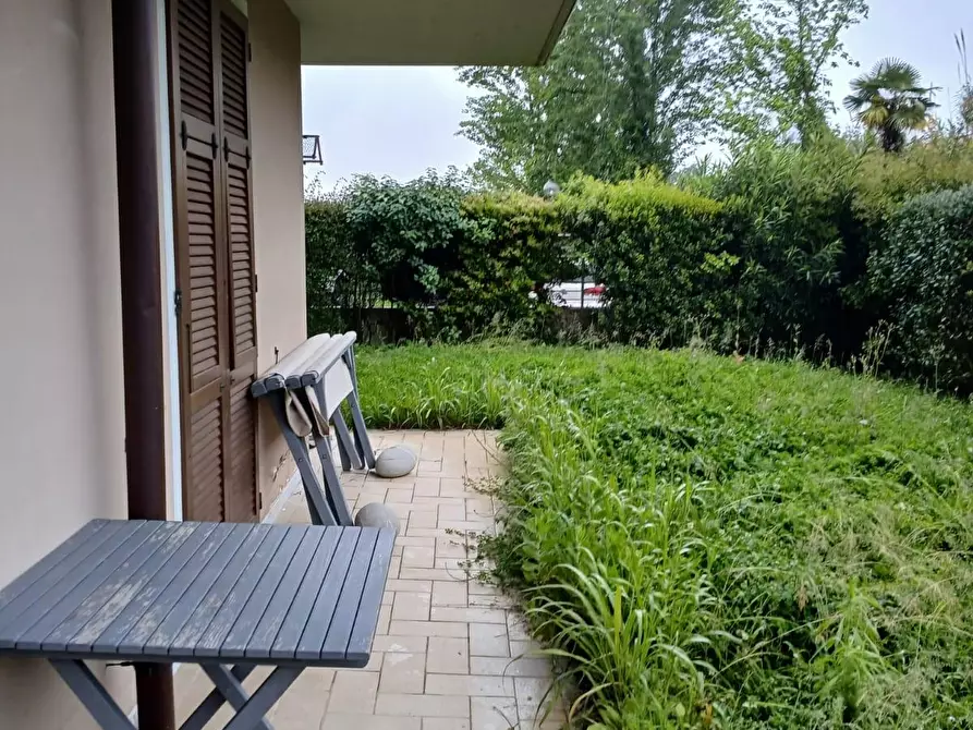 Immagine 3 di Appartamento in vendita  a Carrara