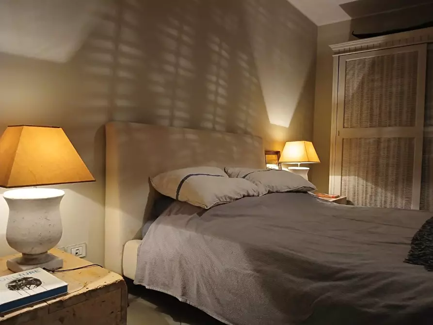 Immagine 9 di Appartamento in vendita  a Carrara