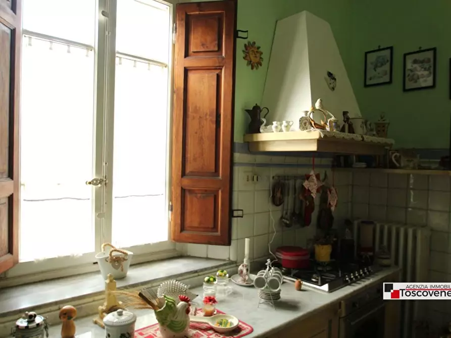 Immagine 23 di Villa in vendita  a Capannori